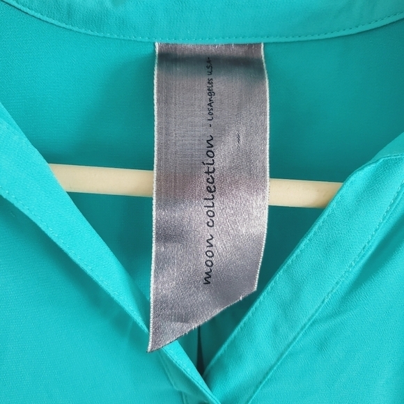 Moon Collection Womens Teal Green Long Sleeves Collared Sheer Blouse Top Size S - Picture 4 of 6